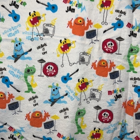 Baby Monster Jam Throw Blanket - Picture 5 of 8
